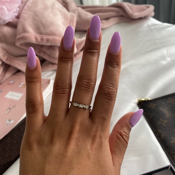 Mixed Box of Rings - Picture 2 of 10